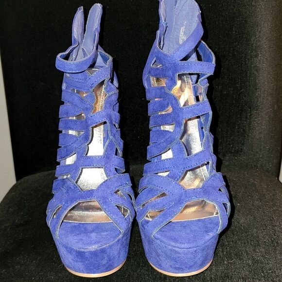 Liliana Heels NWOT   - Picture 1 of 6